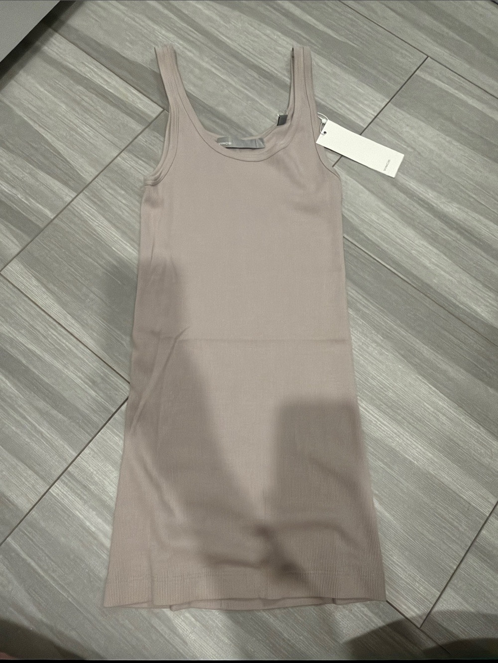 Vince Sleeveless Ribbed Tank in Light Mauve